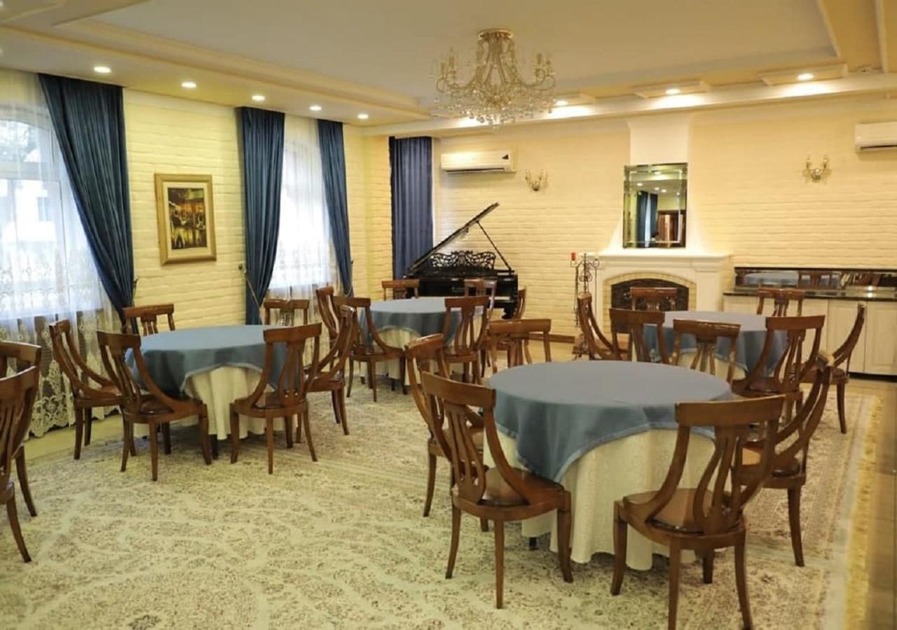 Hotel Bek Ташкент Екстериор снимка