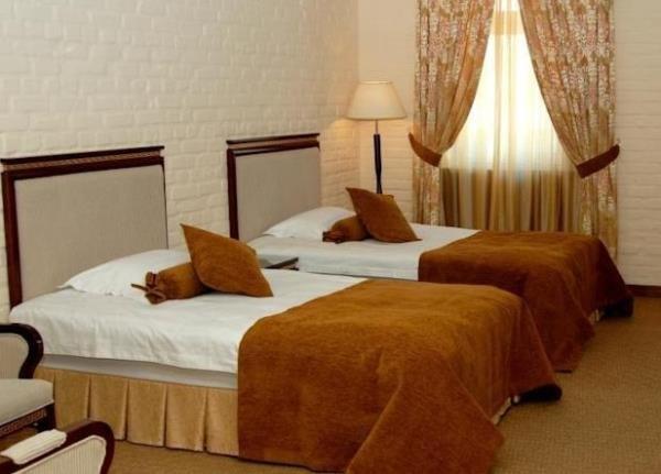 Hotel Bek Ташкент Екстериор снимка