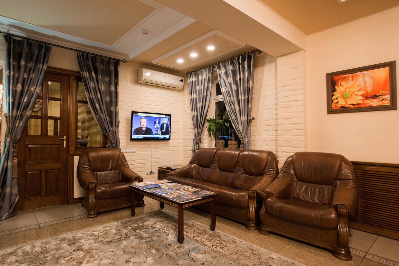 Hotel Bek Ташкент Екстериор снимка