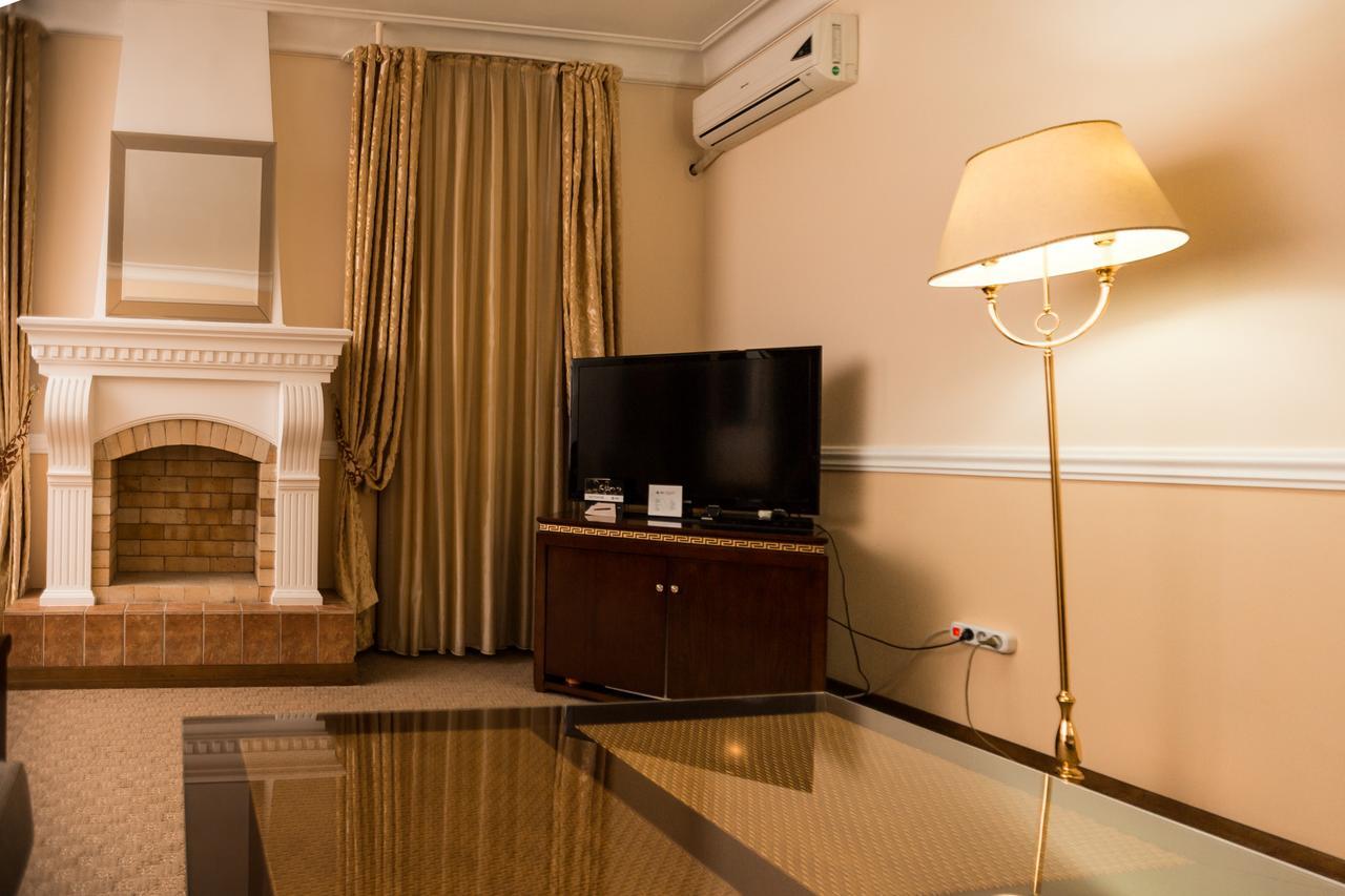 Hotel Bek Ташкент Екстериор снимка