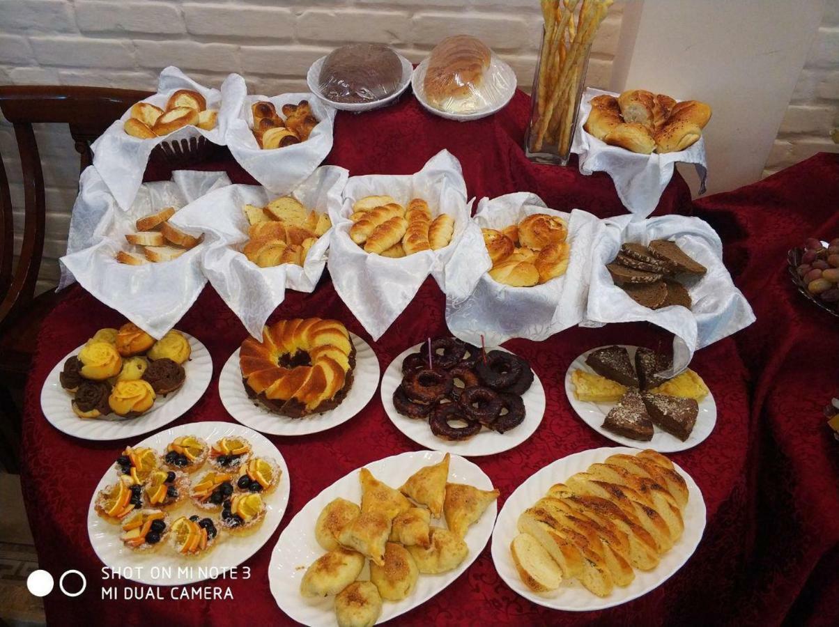 Hotel Bek Ташкент Екстериор снимка